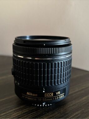 Nikon Black AF-P NIKKOR 18-55mm DX VR Zoom Lens
